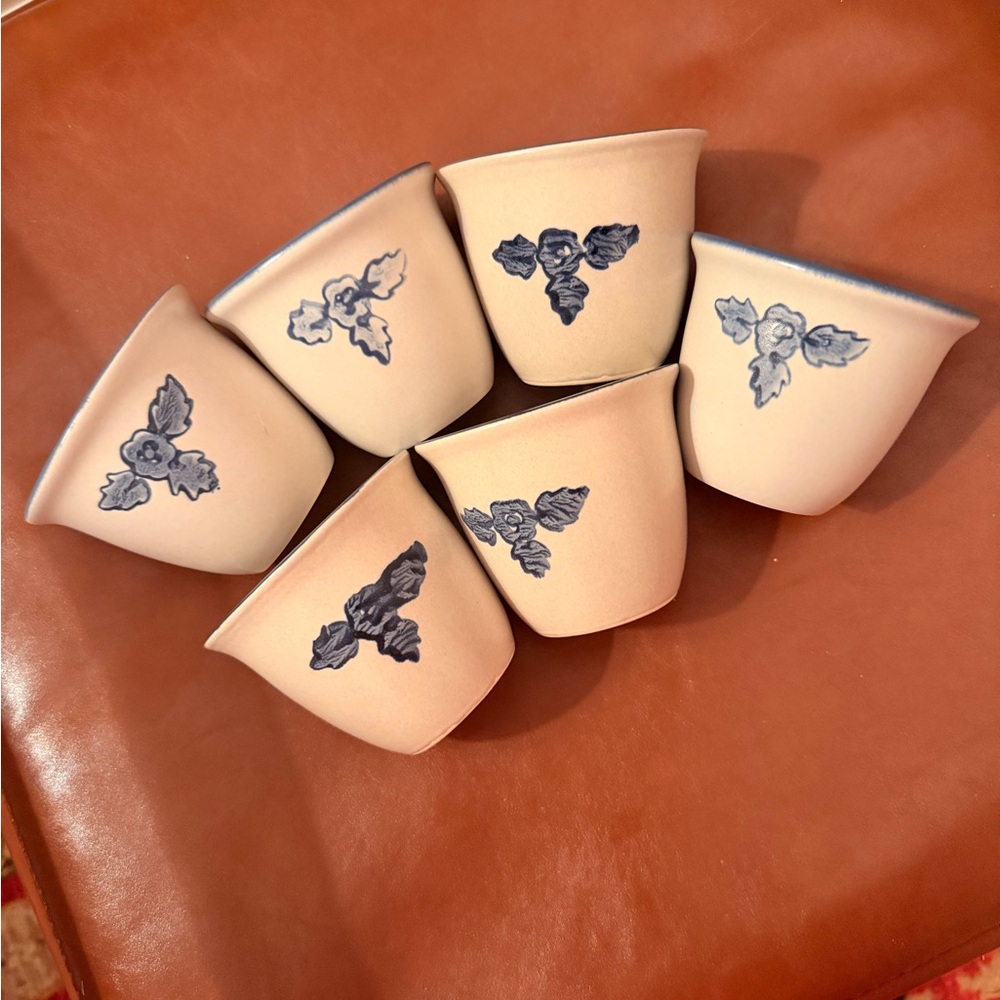 Pfaltzgraff Yorktown Vintage Stoneware Cups - pudding cups (Set of 6)